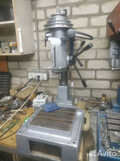 Сверлильный станок 2м112