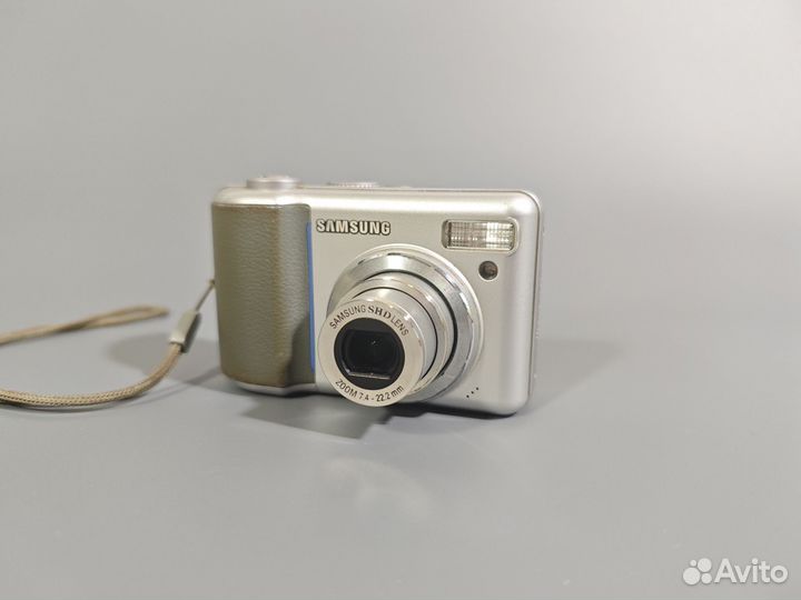 Компактный фотоаппарат samsung s800