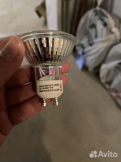 Лампа светодиодная