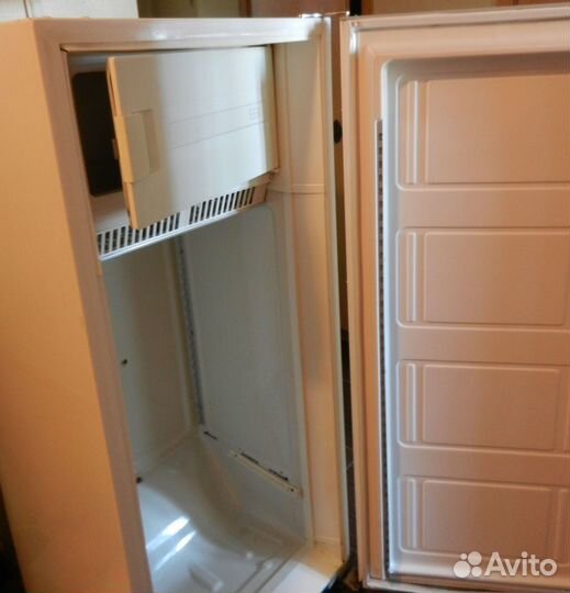 Холодильник рабочий.ЗИЛ-64 кш-260П 1990 г. выпуска