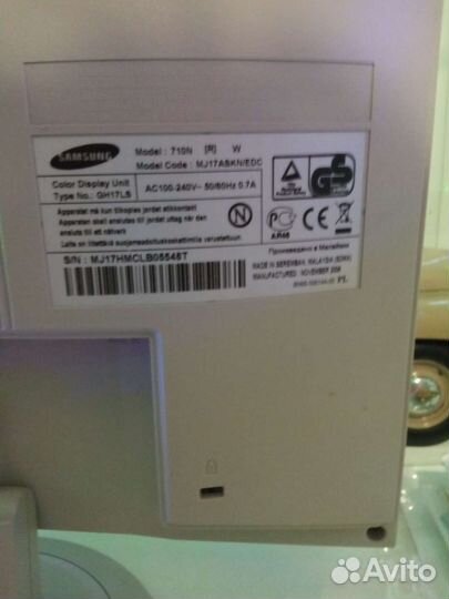 Монитор Samsung