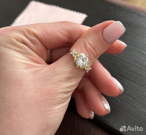 Серебряное кольцо