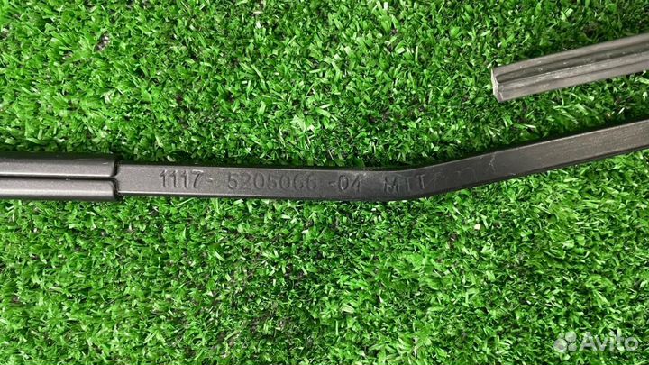 Поводок стеклоочистителя LADA Granta рест. 2023