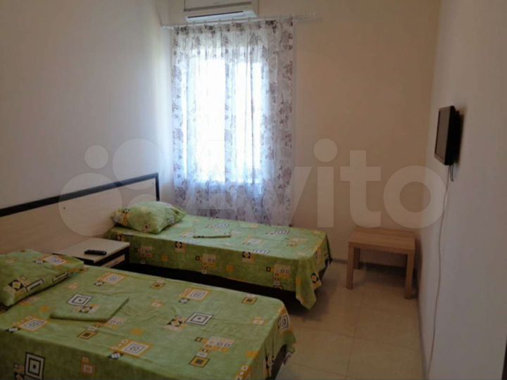 Комната 18 м² в 5-к., 3/3 эт.