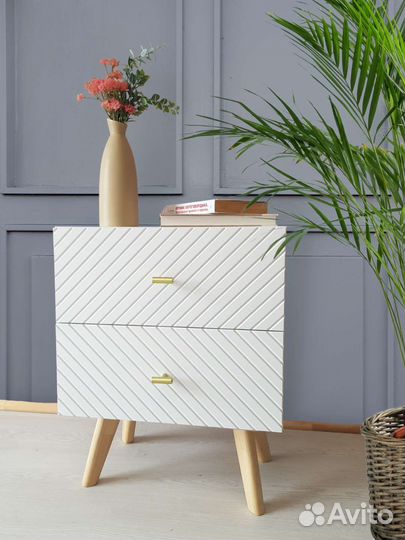 Тумба прикроватная