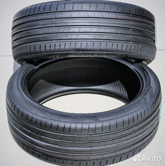 Greentrac Quest-X 245/40 R19 98Y