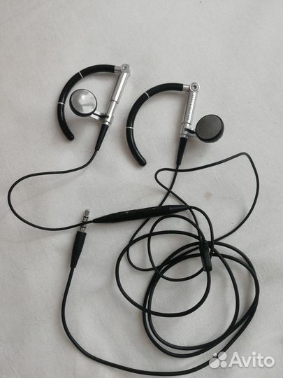 Гарнитура Bang & Olufsen