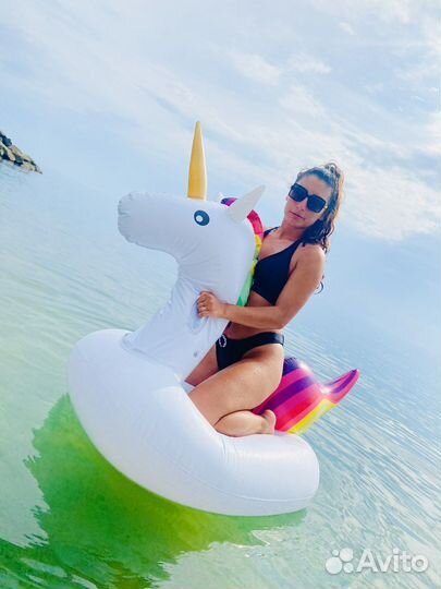 Надувной единорог