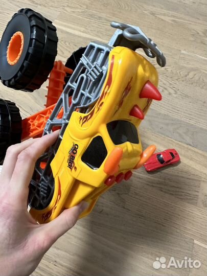 Монстр трак хотвилс