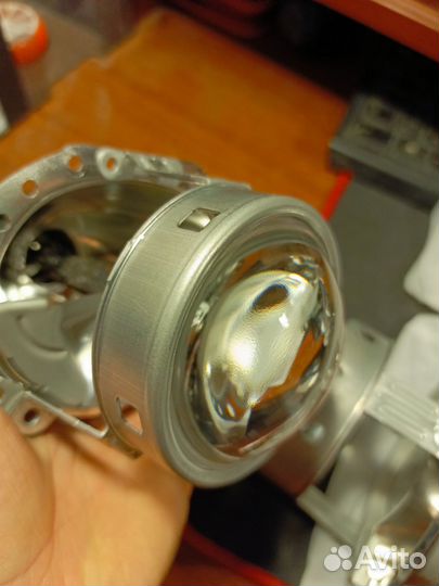 Ксеноновые линзы Ниссан кашкай