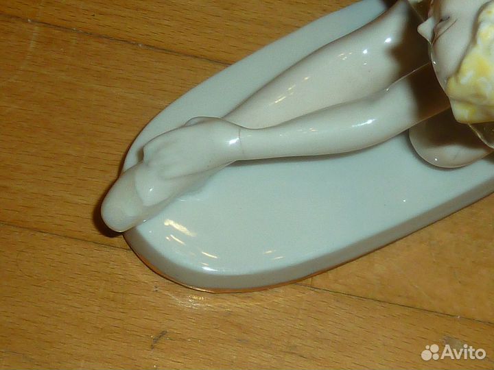 Балерина Лзфи Склейка головы и трещинка на руке