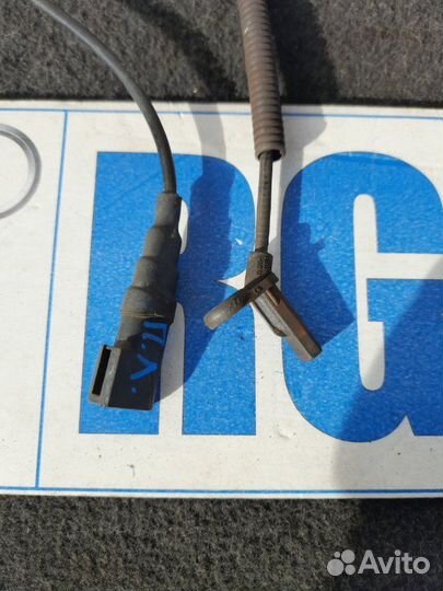 Датчик abs передний Ford Fusion 1.6 2011