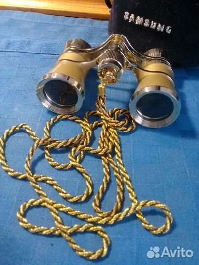 Бинокль театральный