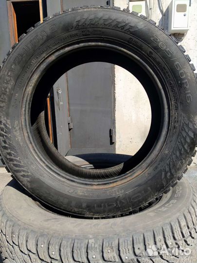 Nokian Tyres Hakkapeliitta 9 205/60 R16