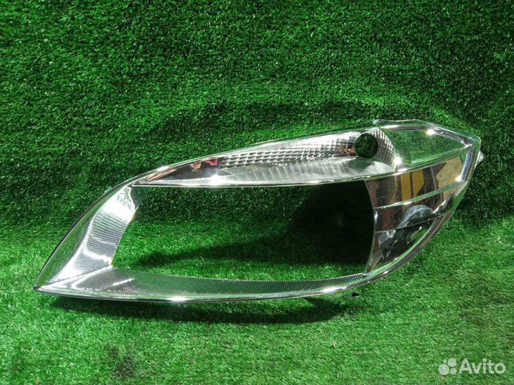 Маска фары Fabia (10-15) L б/у