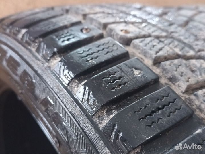 Dunlop SP Winter Ice 01 225/45 R17 94T