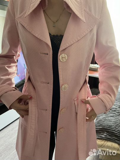 Плащ демисезонный женский 42