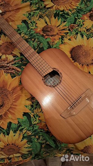 Классическая гитара бу