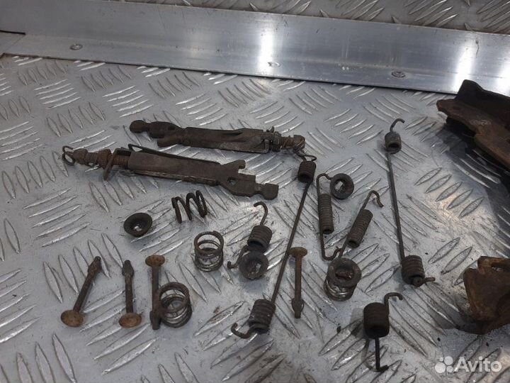 Механизм стояночного тормоза LADA X-Ray ваз-21129