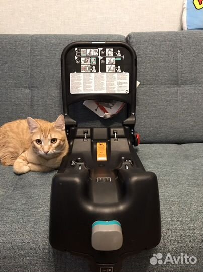 База baby-safe isofix base britax romer
