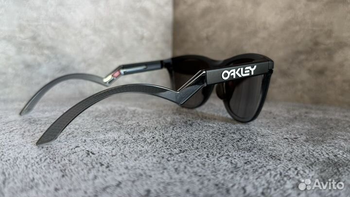 Оригинал Oakley Frogskins Hybrid Black Prizm Grey