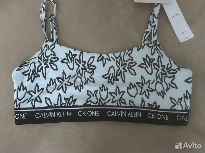 Calvin klein топ