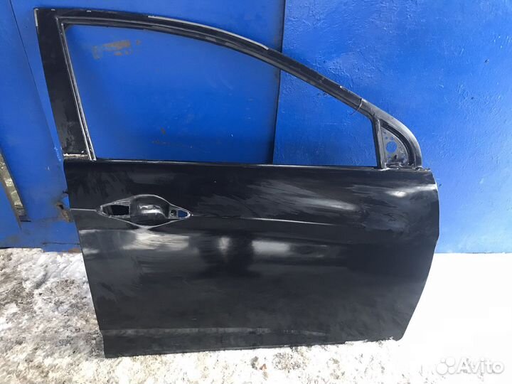 Передняя дверь Hyundai Solaris
