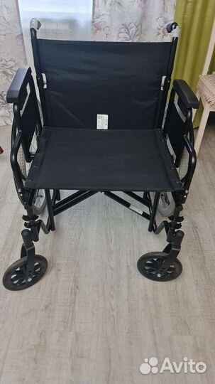 Кресло-коляска для инвалидов