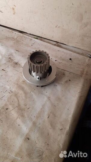 Насос водяной (помпа) Chevrolet Rezzo