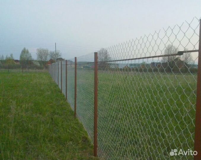Забор из сетки рабицы