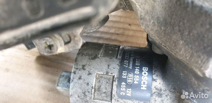 Коллектор впускной 077 133 185 Audi A8 4.2