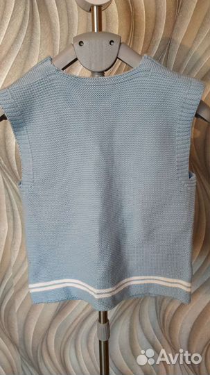 Жилетка для мальчика(р.104)