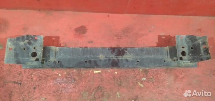 Аутлендер 1 усилитель переднего бампера CU с деф