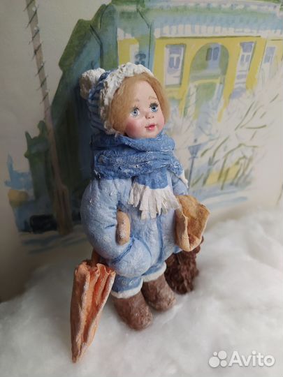 Ватная елочная игрушка девочка с собачкой и зонтом