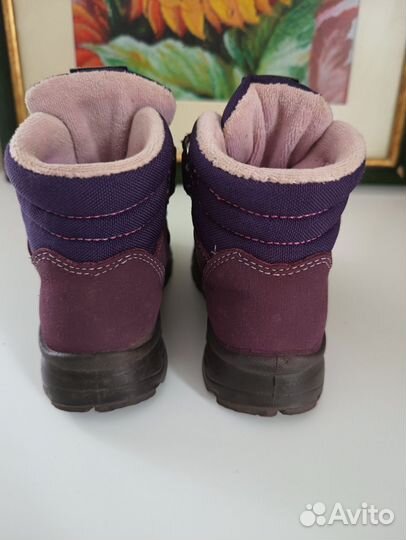 Ботинки для девочки 22