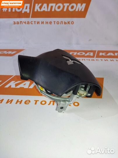 Подушка безопасности водителя Mitsubishi Outlander