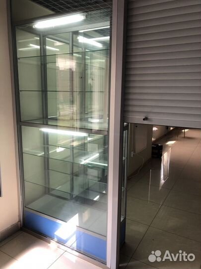 Торговые витрины для магазина бу