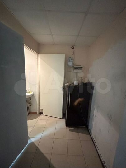 Торгово-офисная площадь 1-ый этаж, 20.5 м²