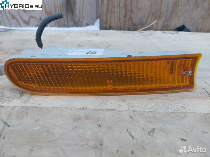 Указатель поворота правый Toyota RAV4 (XA10) SXA10