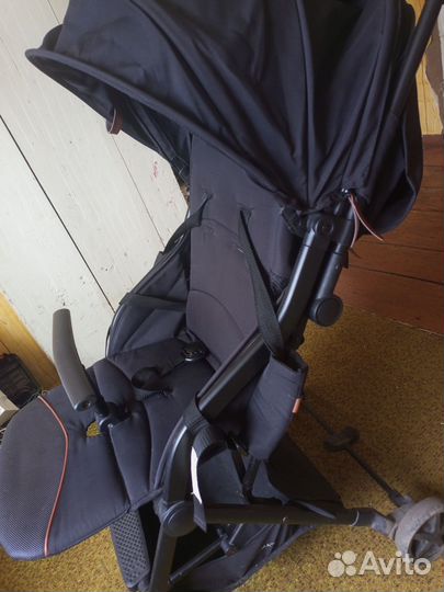 Прогулочная коляска umma pro