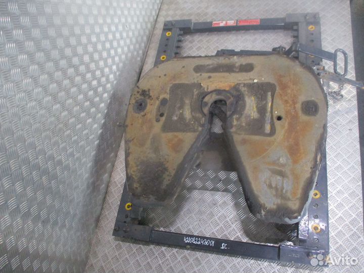 Седельно-сцепное устройство (перемещаемое) Scania