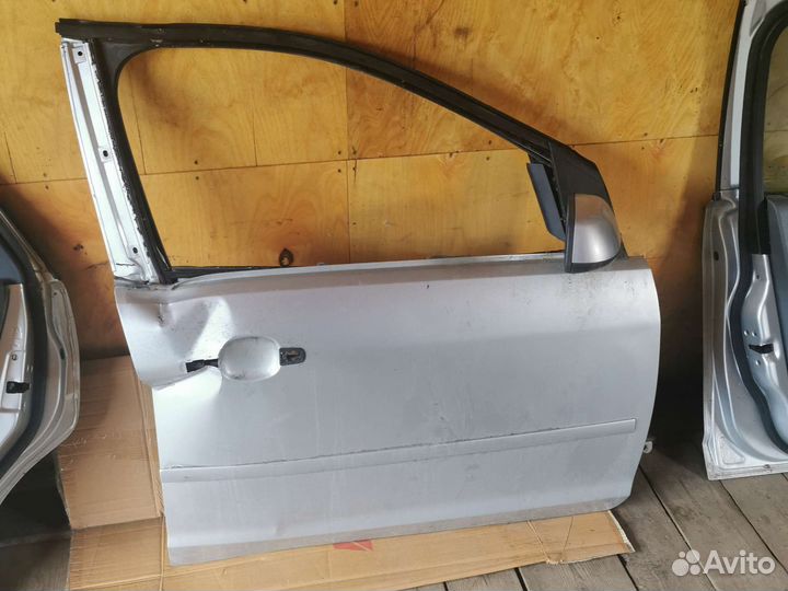 Двери focus2 универсал