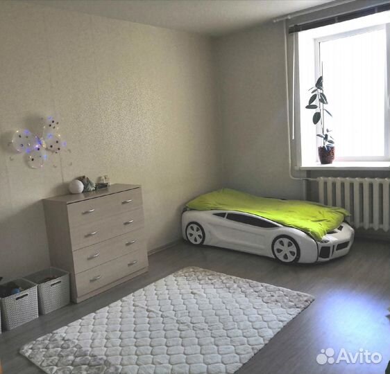 Кровать машина