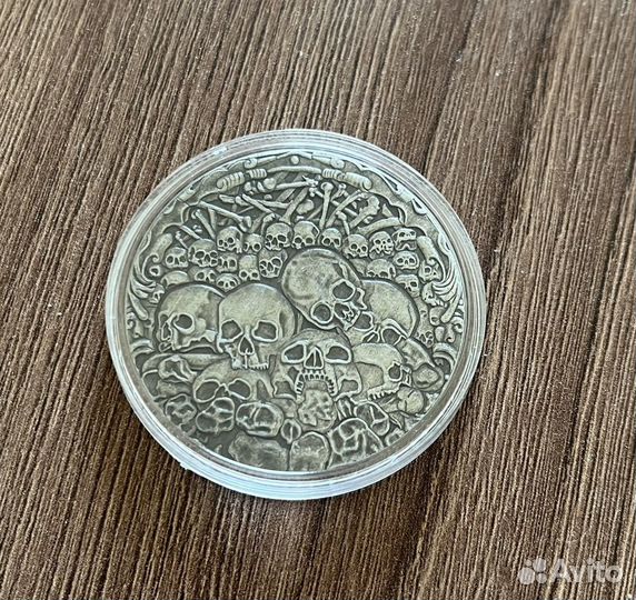 Памятная монета