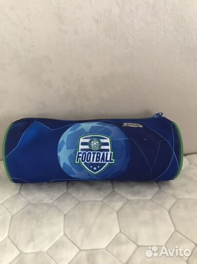 Пенал школьный