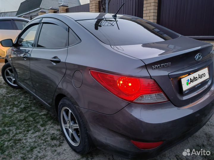 Hyundai Solaris 1.4 AT, 2014, 162 000 км