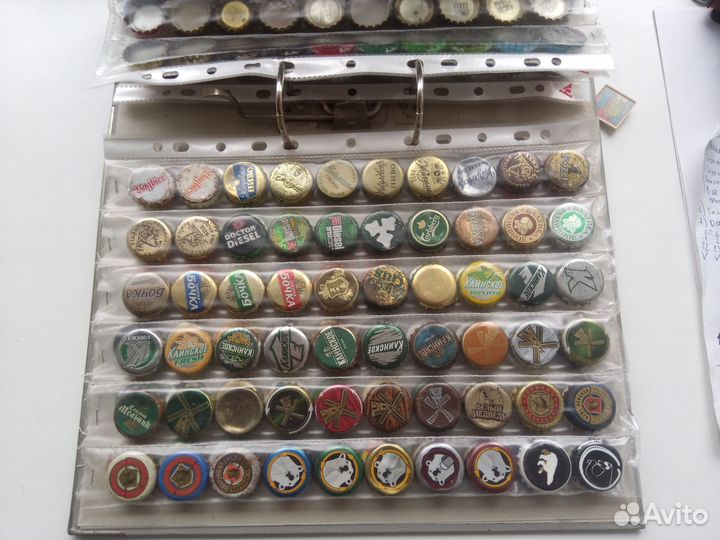 Коллекция железных пробок