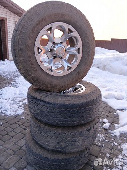 Toyo Open Country A/T 265/70 R16