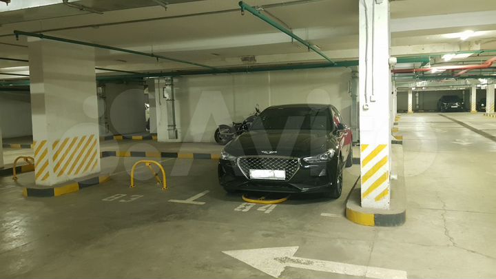 Машиноместо