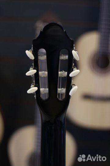 Классическая гитара Fabio